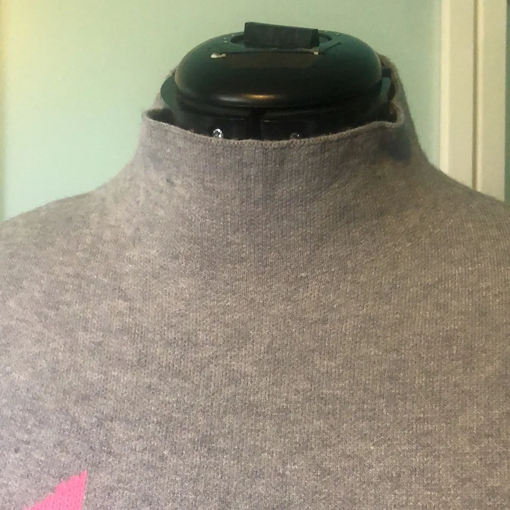 Tahari mock neck sweater - Picture 3 of 7